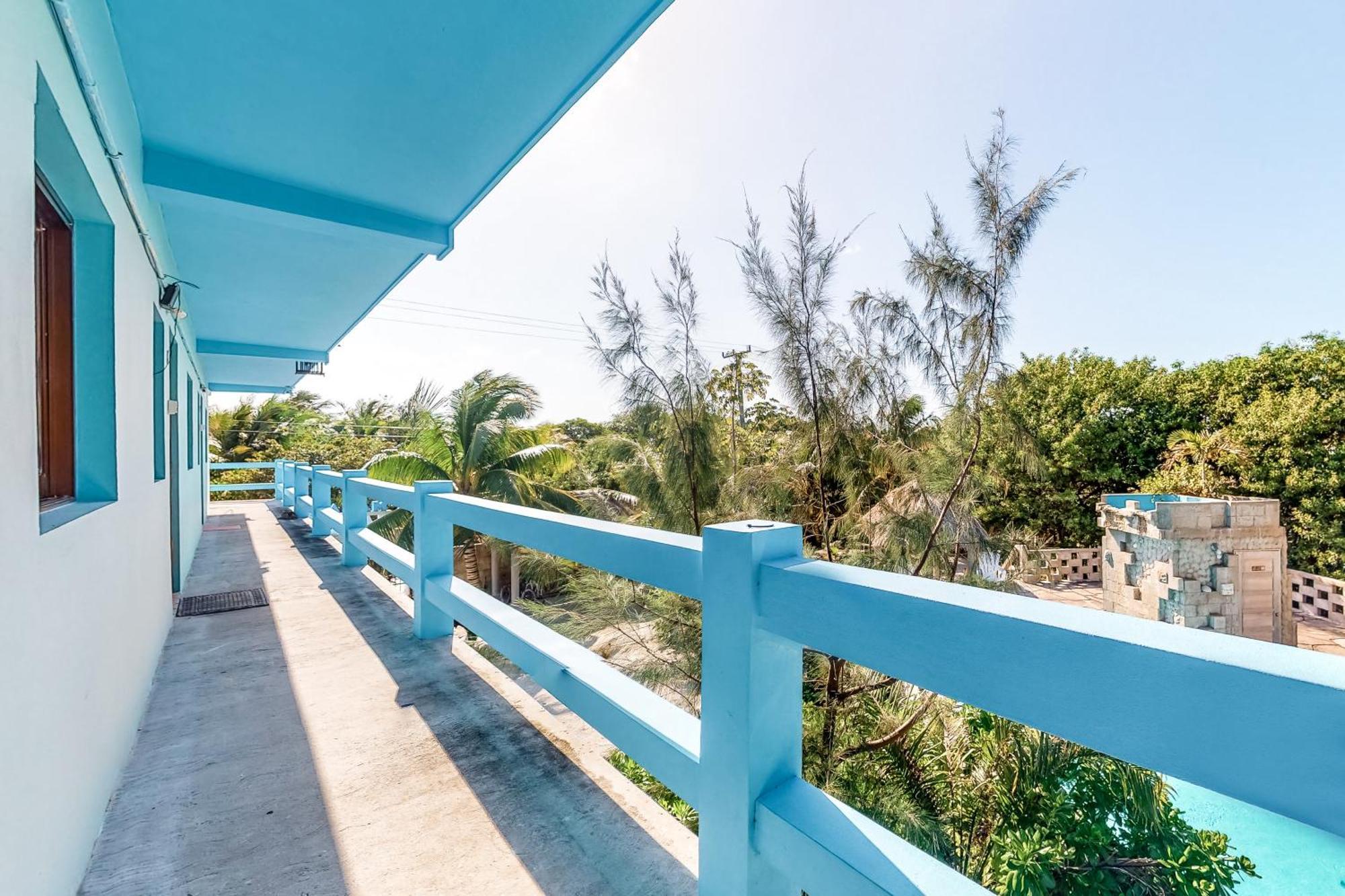 Mayan Falls Caye Caulker Cameră foto