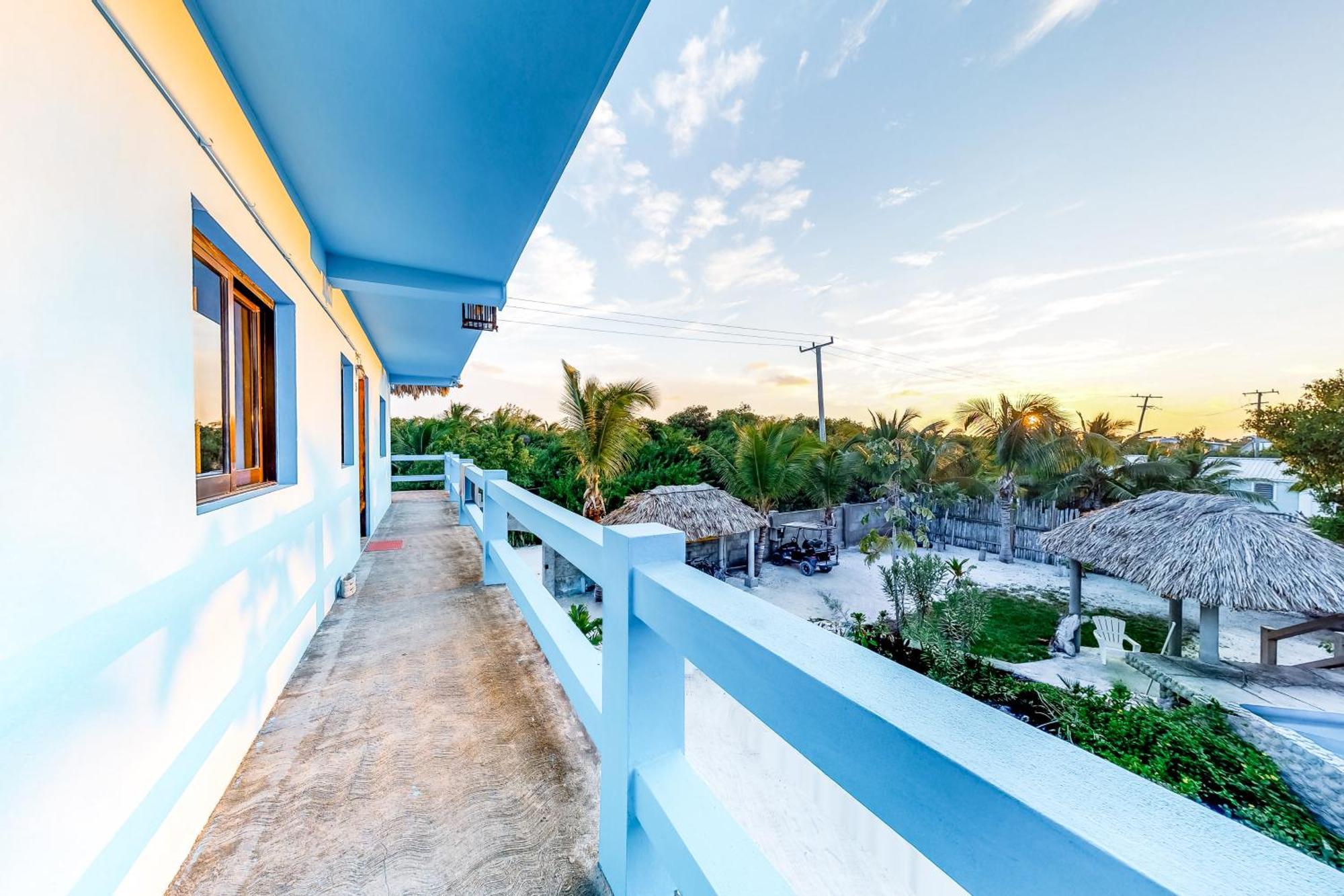 Mayan Falls Caye Caulker Cameră foto
