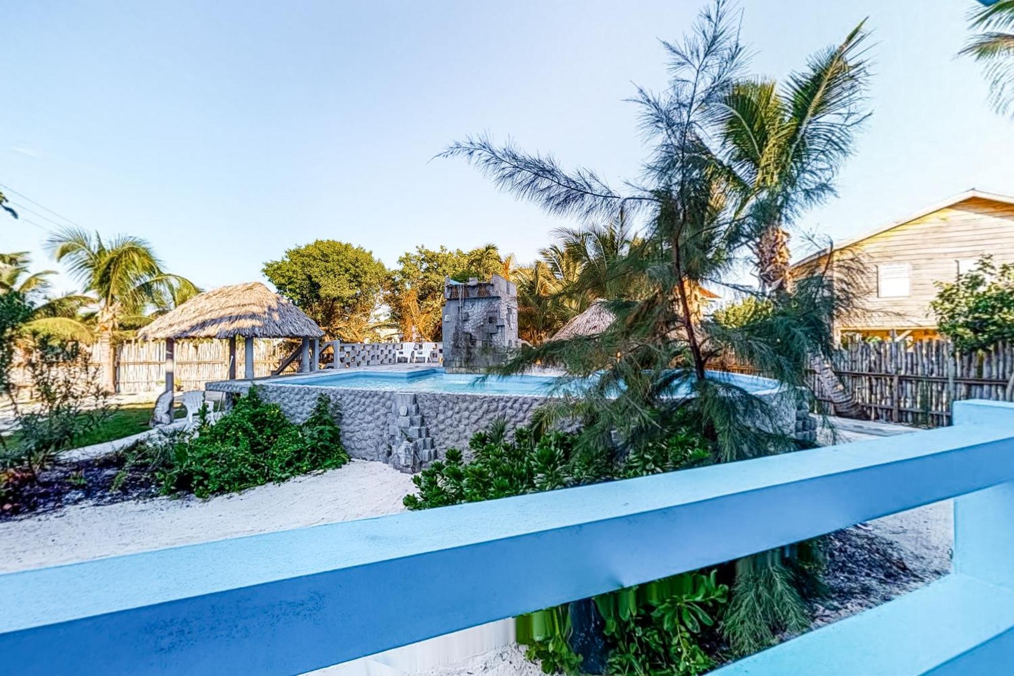 Mayan Falls Caye Caulker Cameră foto