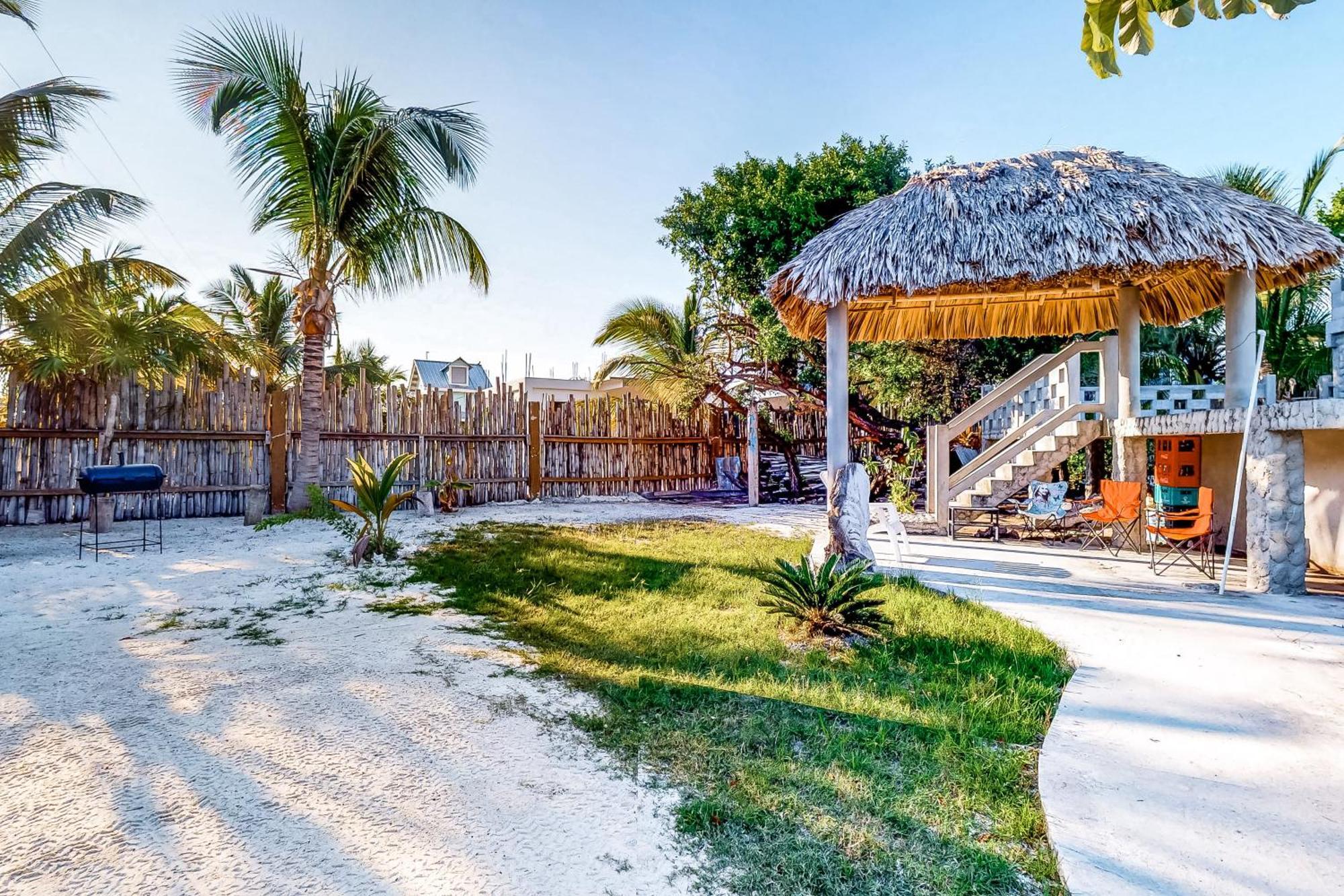 Mayan Falls Caye Caulker Cameră foto