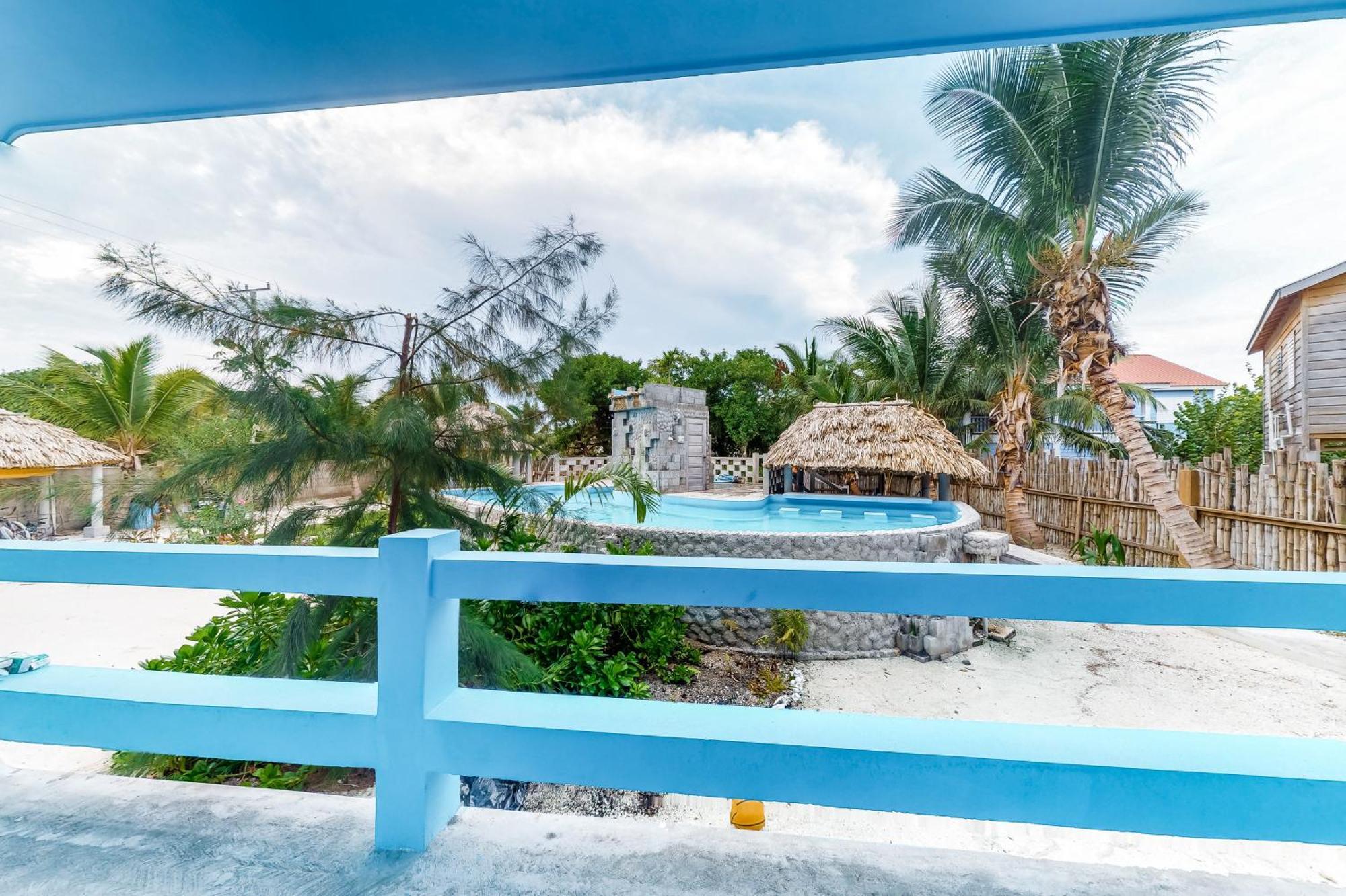 Mayan Falls Caye Caulker Cameră foto